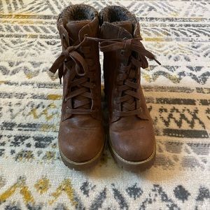 Cute boots with a thick low heel
